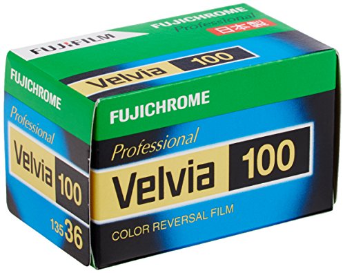 単品-/35mm/135 VELVIA100 NP 36EX 1 ・ベルビア50の高彩度をさらに進化させました。赤・緑色系を強調した色調はネイチャーフォトに適しています。シャープネスが極めて高く、ダイ